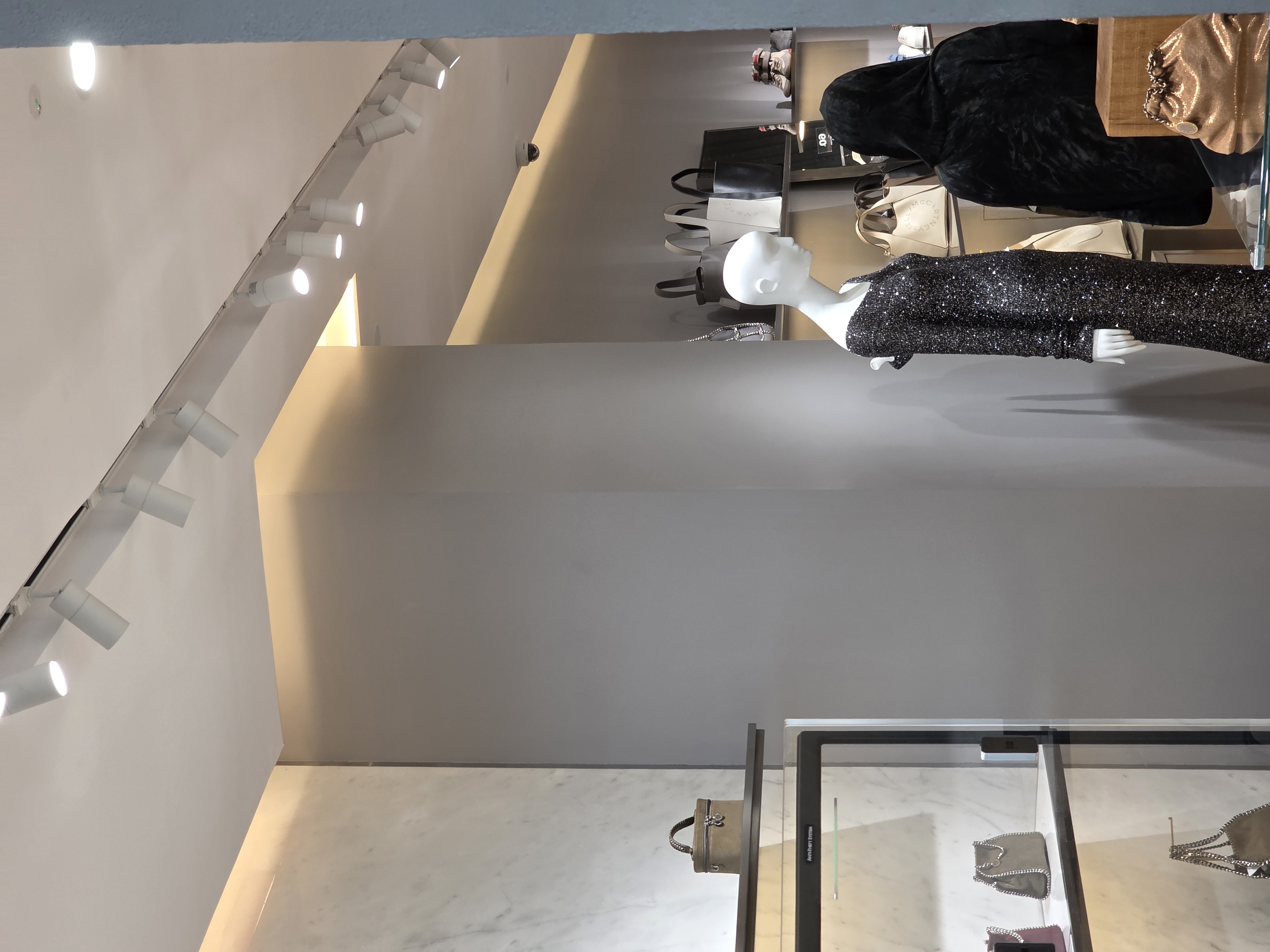 Retail lighting project application