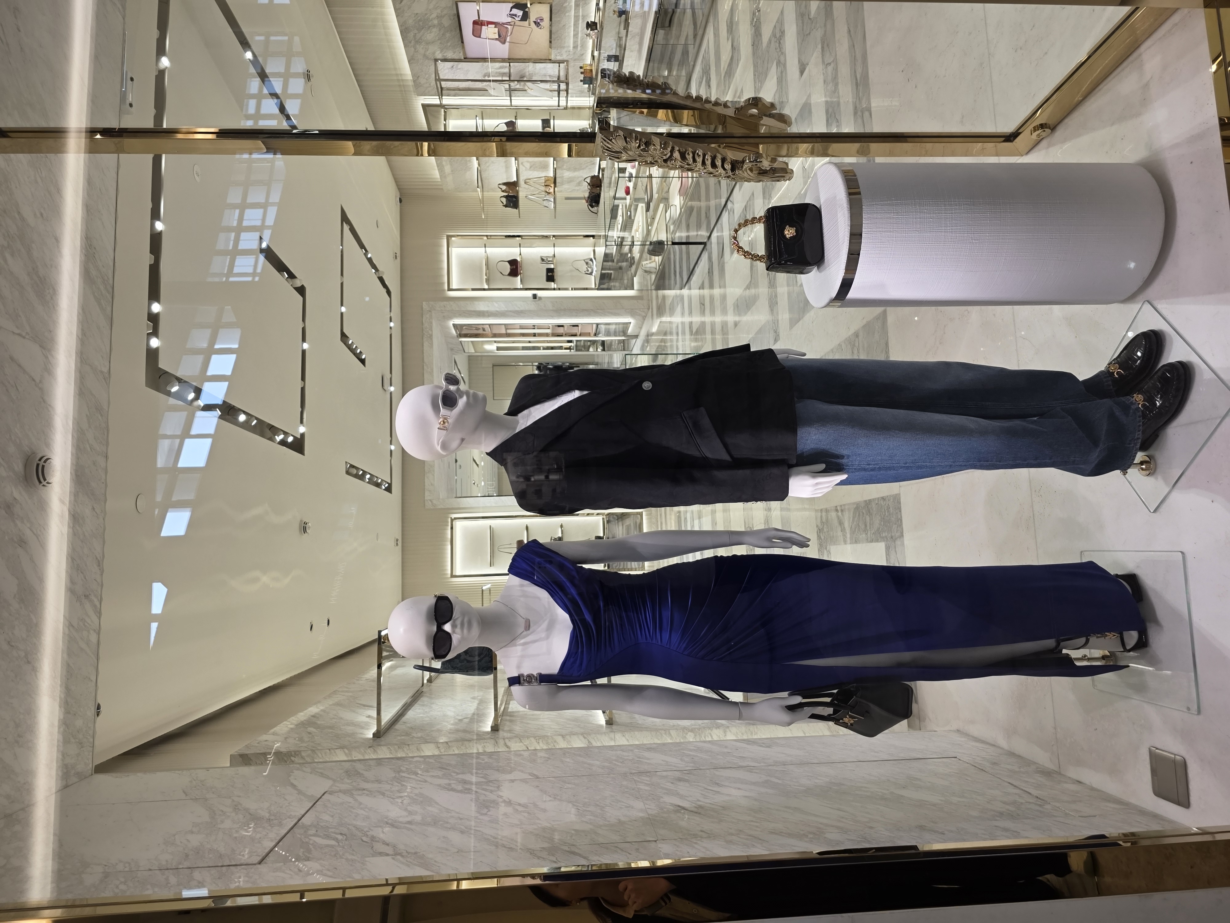 ARMI retail lighting project