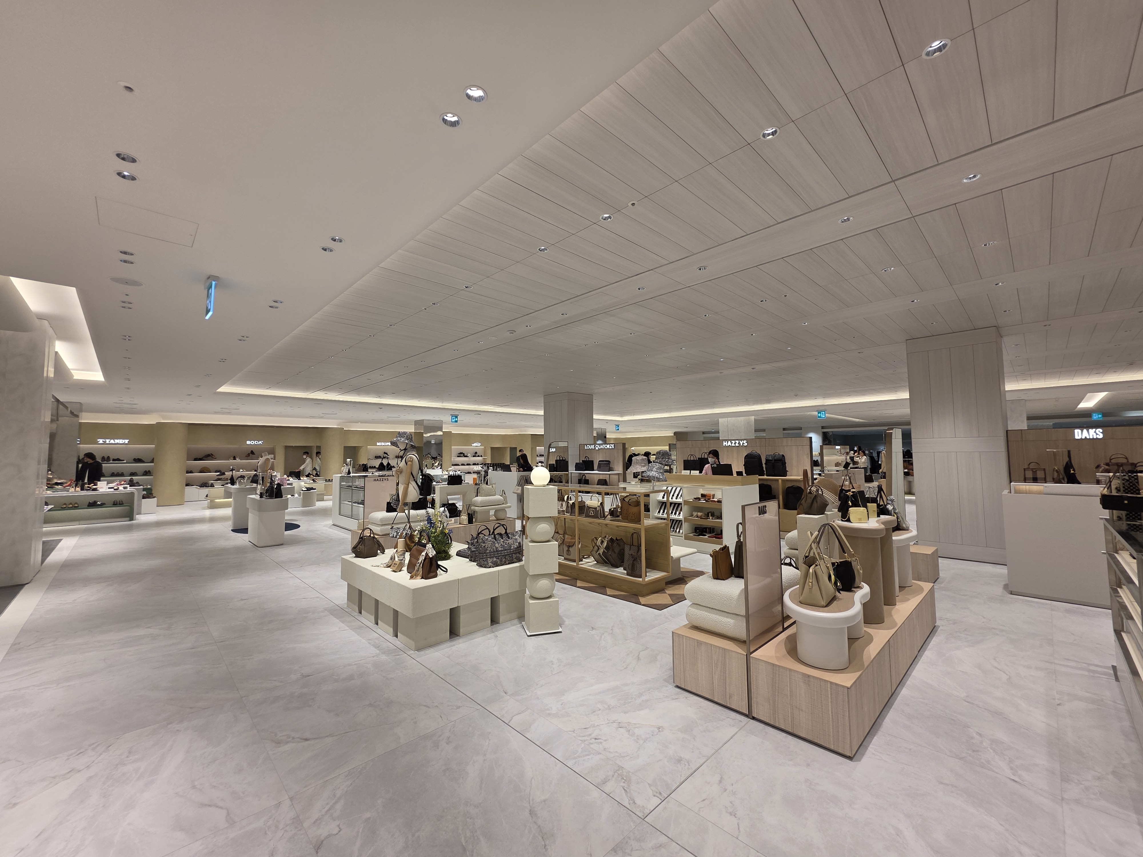 Lotte Shopping Mall | Incheon, Korea