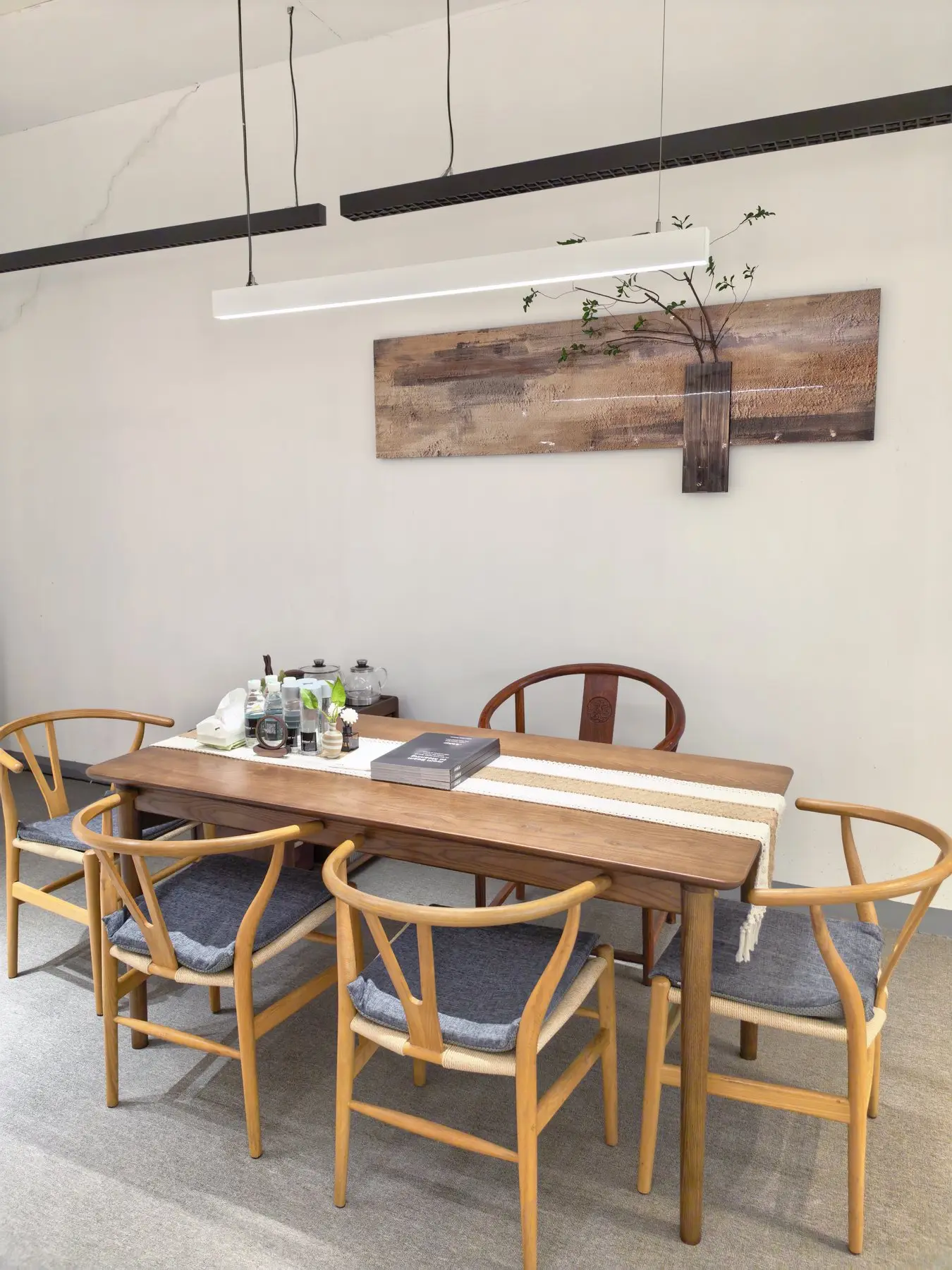 Collaboration & Breakout Areas lighting application